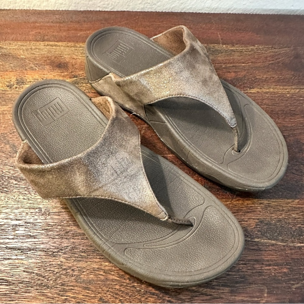 Fit Flop | Shoes | Guc Womens Fit Flop‎ Lulu Shimmer Suede Bronze Thong size 7